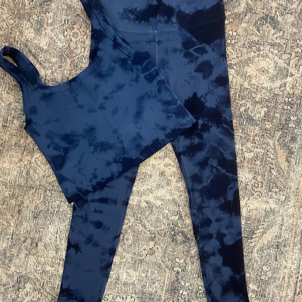 Activewear Athleisure Yoga Set by Avocado